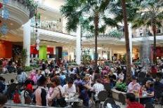 healthy options at your mall food court